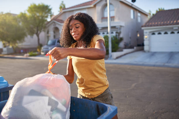 Best Yard Waste Removal  in Mendota, CA