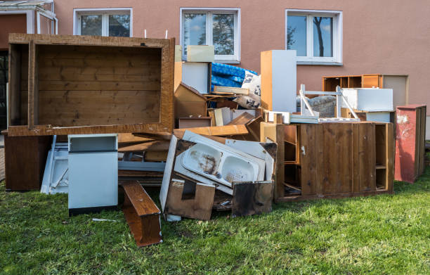 Best Basement Cleanout Services  in Mendota, CA